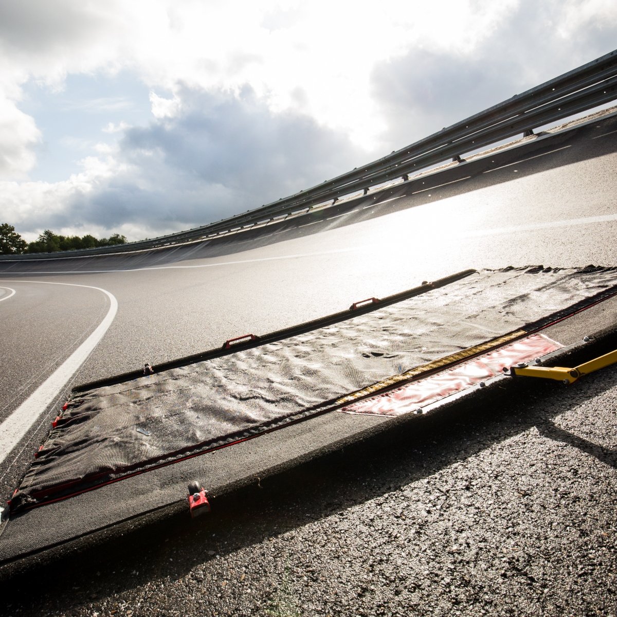 FODBOSS racetrack sweeper on racetrack